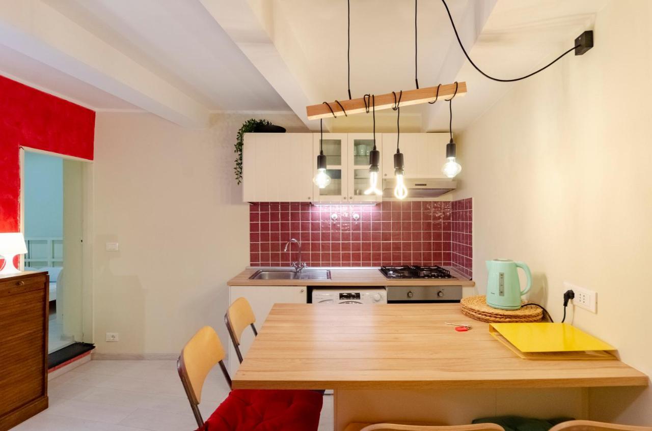 Appartement Joivy Cosy Flat In The Centre à Gênes Extérieur photo