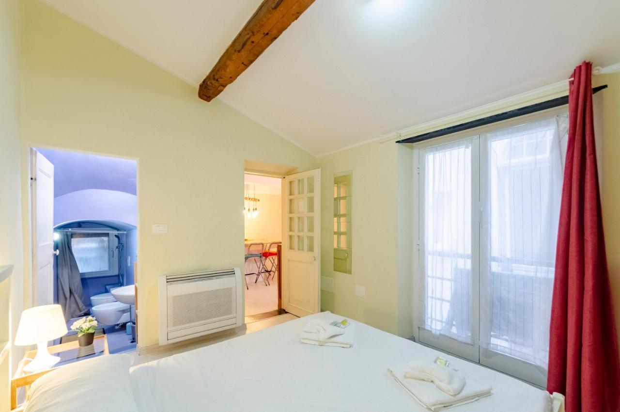 Appartement Joivy Cosy Flat In The Centre à Gênes Extérieur photo